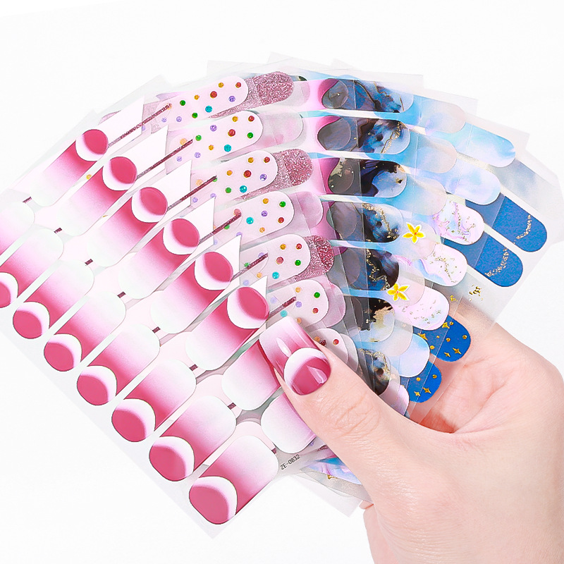 16種類の大理石グラデーション星空フルカバーネイルポリッシュ - Full Cover Adhesive のレビューと価格